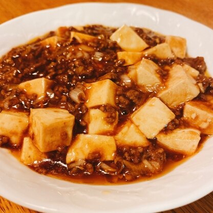 普段麻婆豆腐をそんなに喜ばない子供たちが取り合って食べてました✌︎('ω')✌︎今度から麻婆はこちらのレシピにお世話になります♡ありがとうございました！